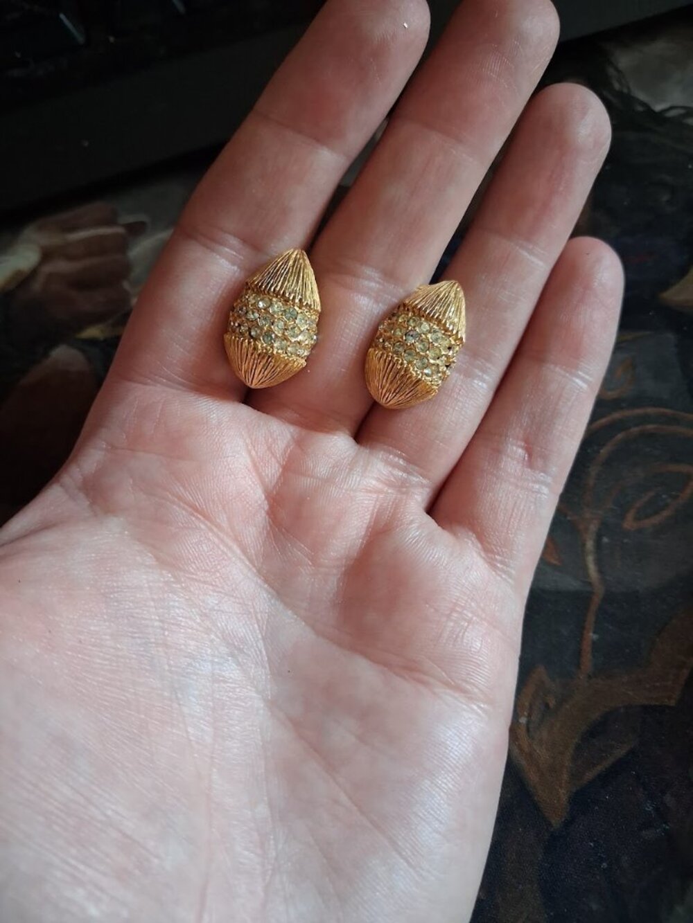 Vintage clip on earrings